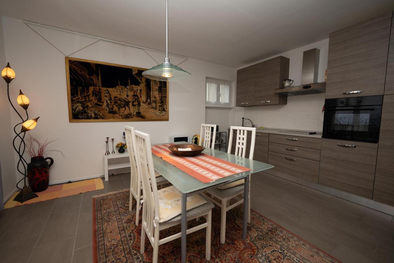 Entire Apartments With Stunning View Cademario Exteriör bild