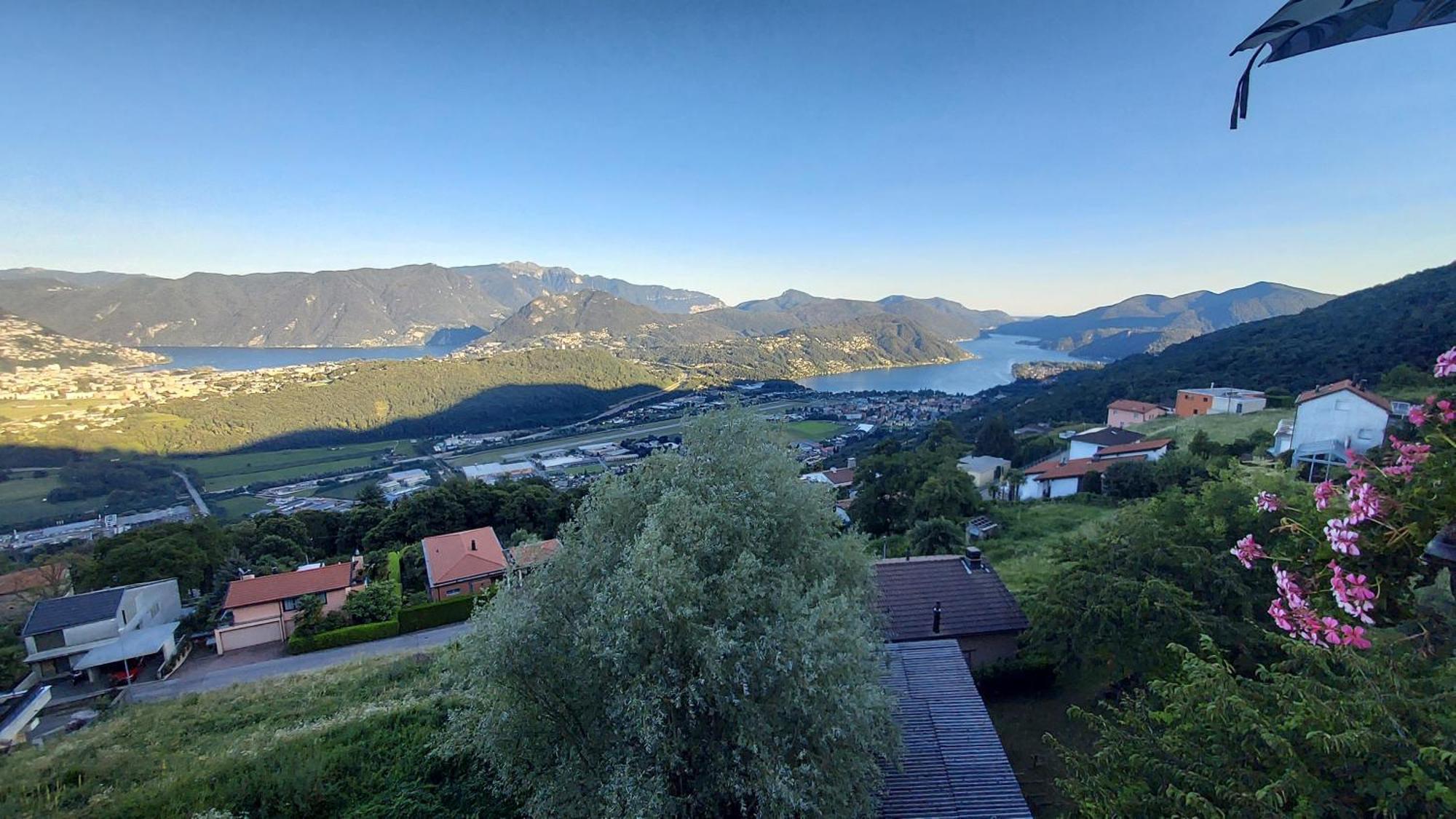 Entire Apartments With Stunning View Cademario Exteriör bild
